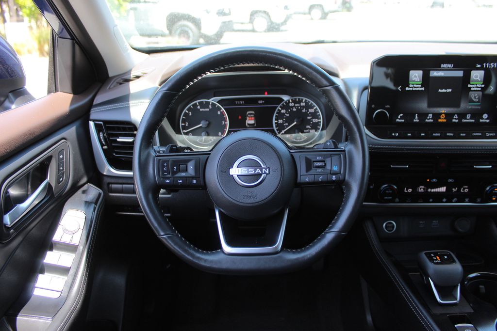 2023 Nissan Rogue SL photo 19