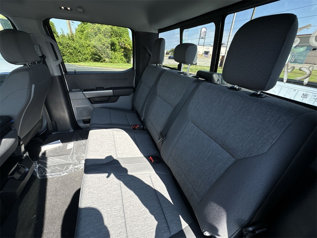 2026 Ford F-350 XL photo 22