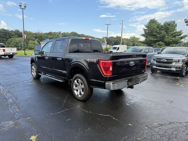 2023 Ford F-150 XLT photo 3