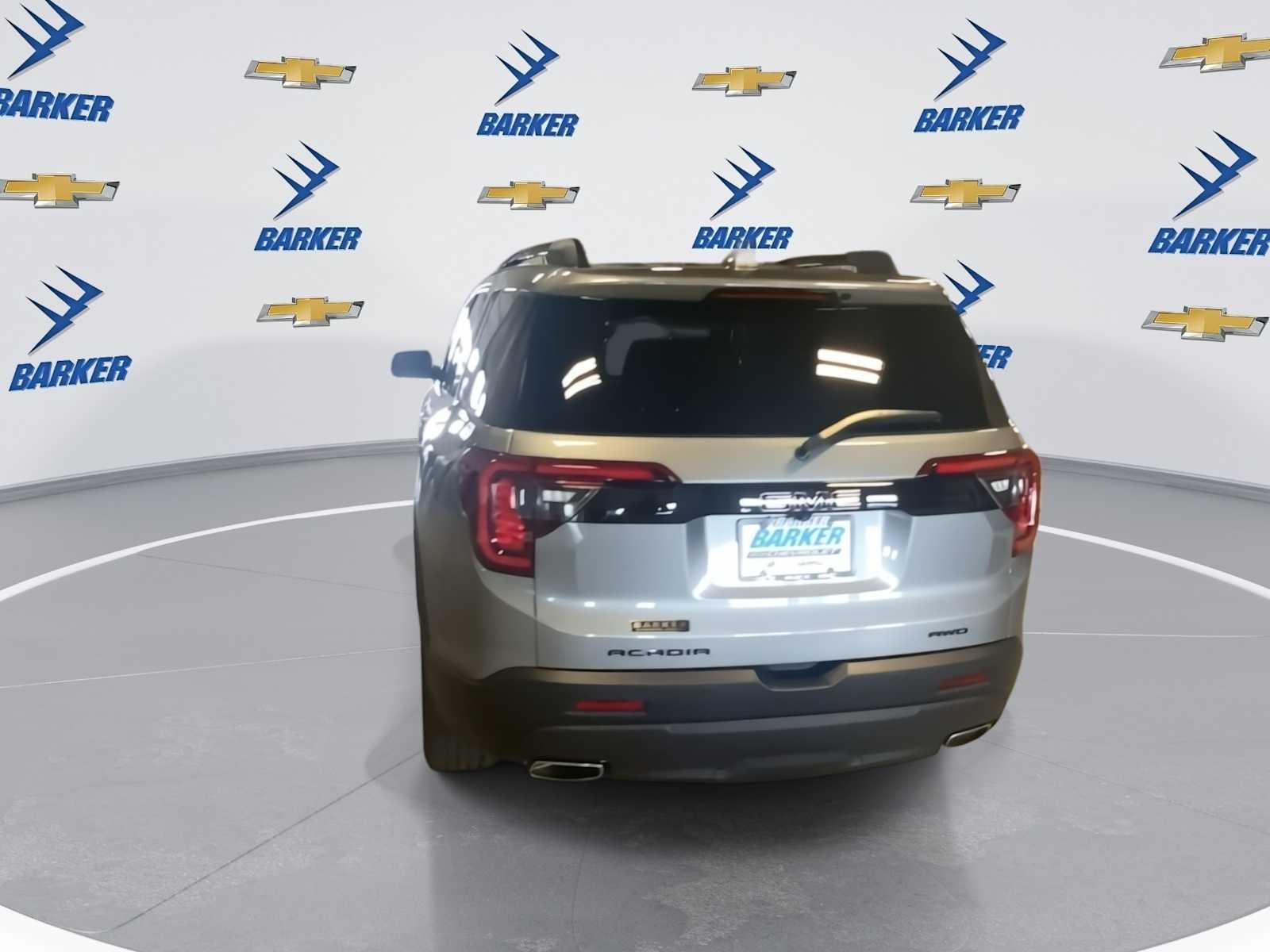 2023 Gmc Acadia SLT photo 7