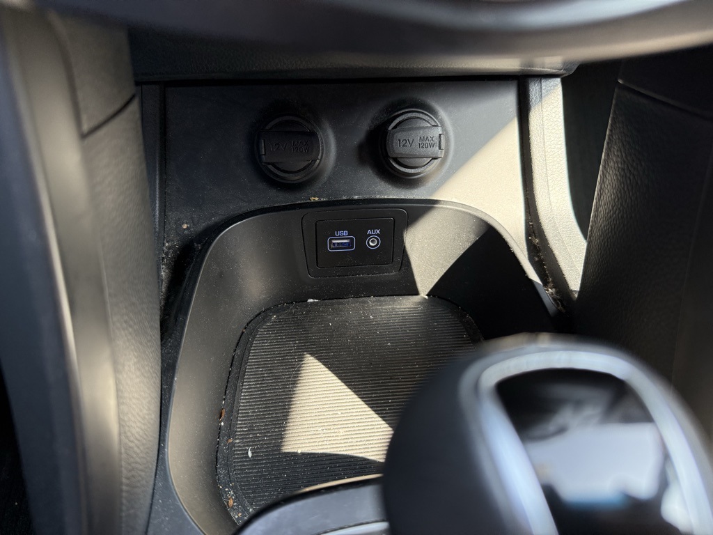 2017 Hyundai Santa Fe Limited photo 30