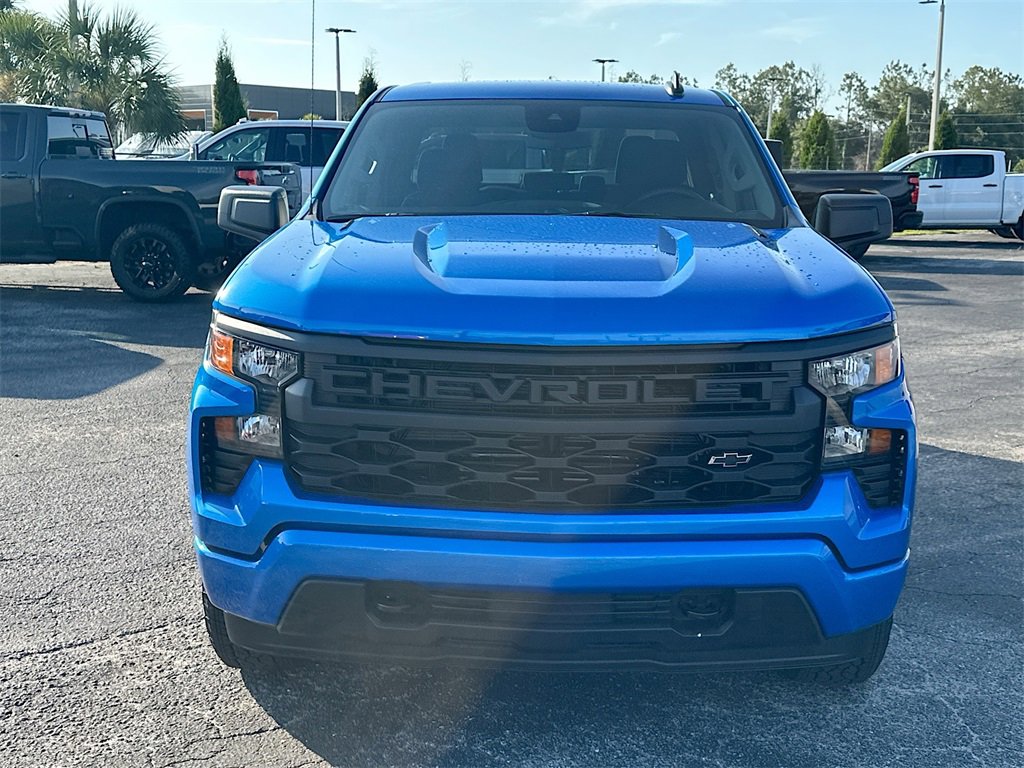 2026 Chevrolet Silverado 1500 Custom photo 2