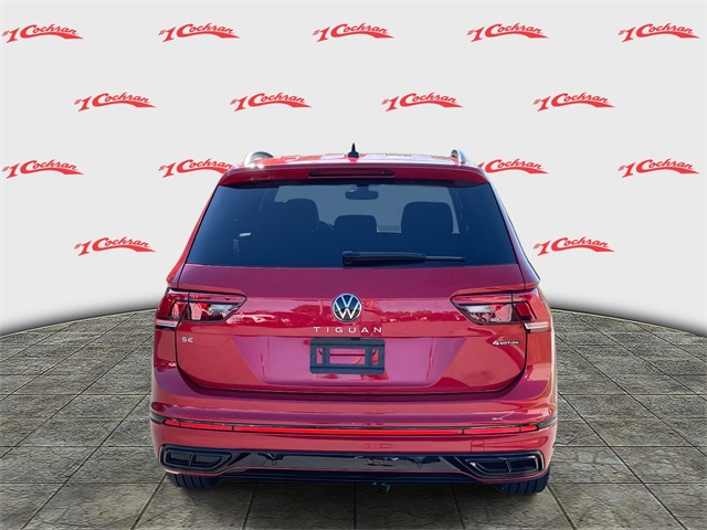 2024 Volkswagen Tiguan SE R-Line Black photo 4