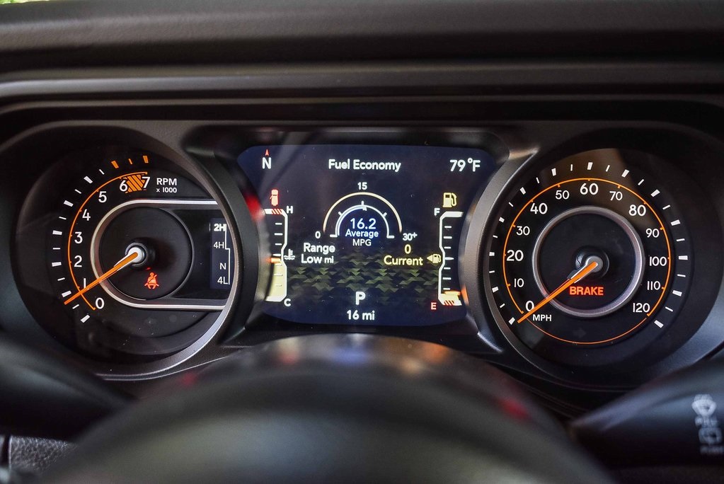 2025 Jeep Wrangler Rubicon photo 20