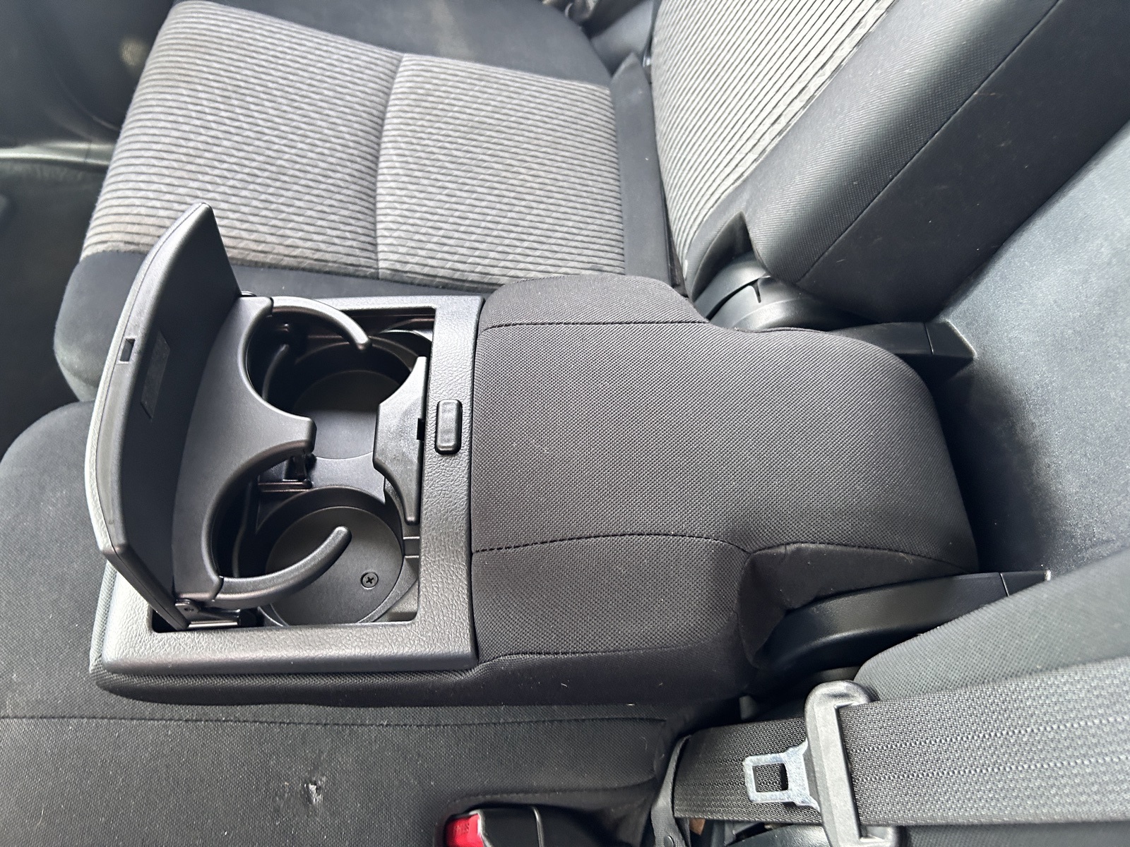 2021 Toyota 4Runner SR5 photo 16