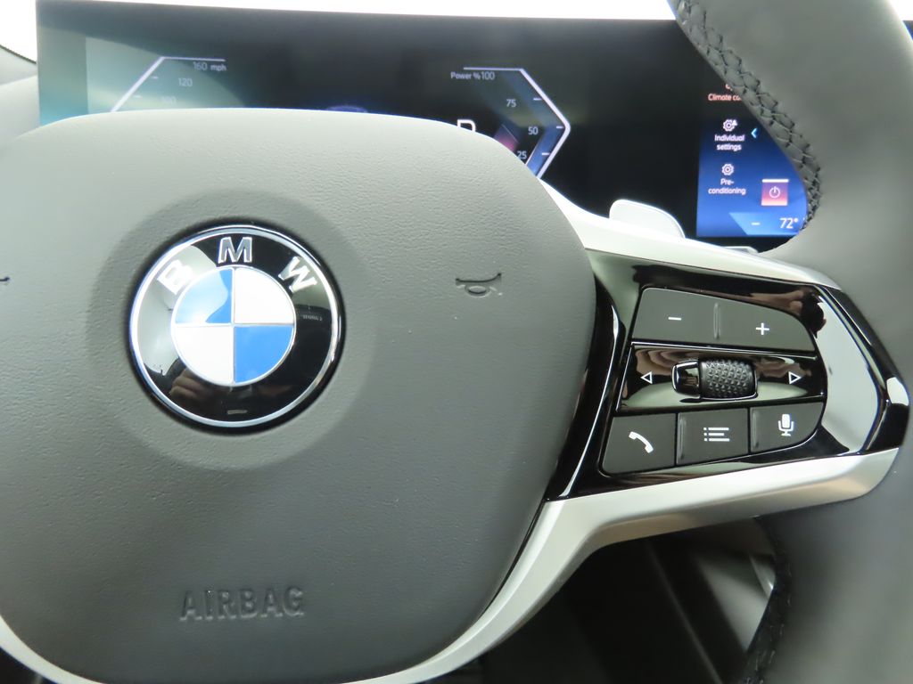 2025 Bmw 330i photo 12
