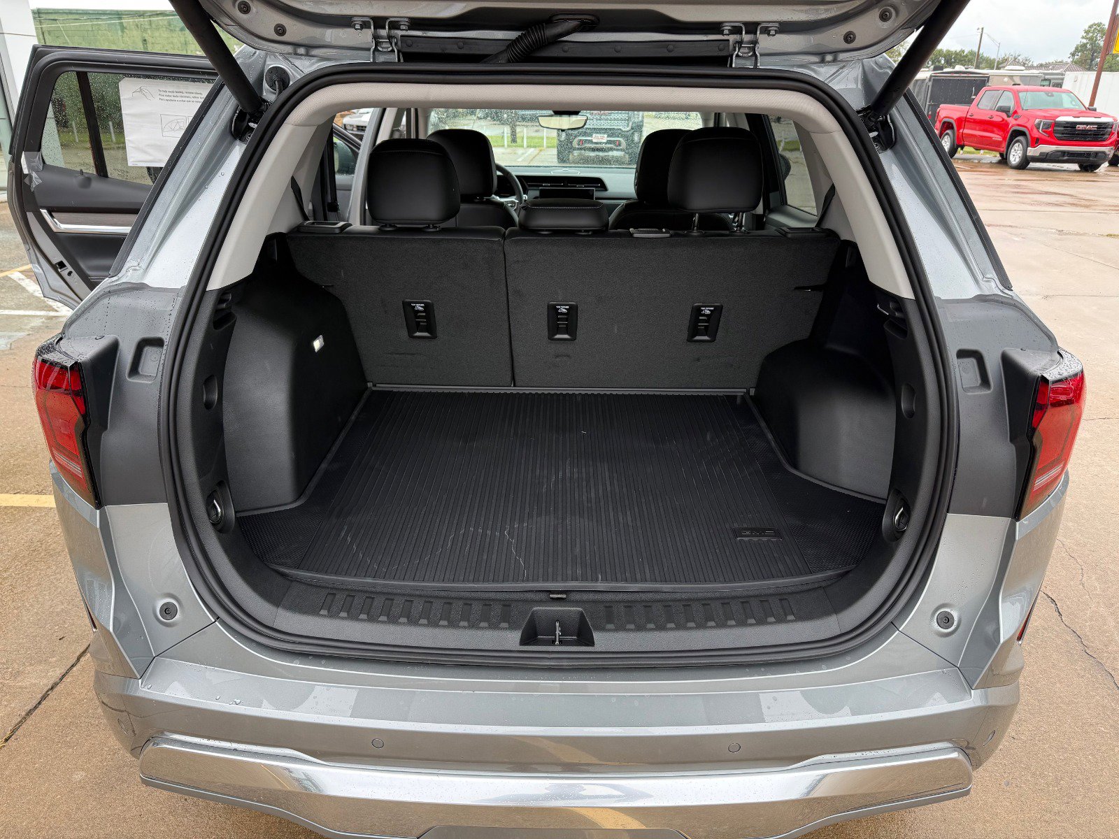 2026 Gmc Terrain Denali photo 12