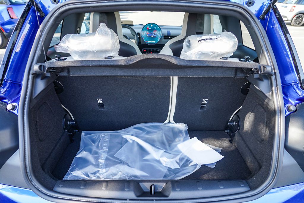2025 Mini Cooper Hardtop 2 Door Iconic photo 21