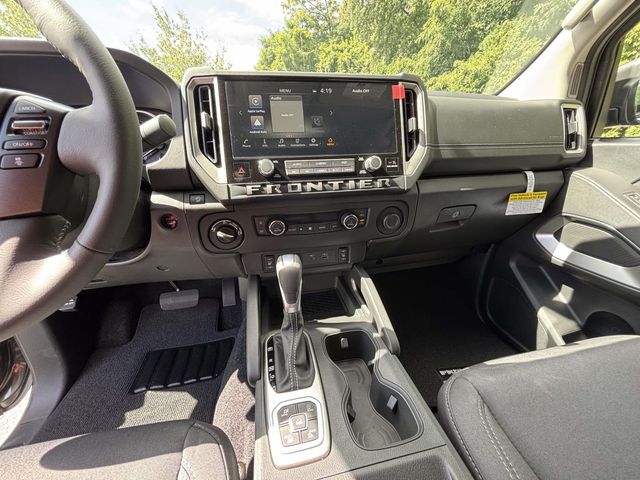 2026 Nissan Frontier SV photo 14
