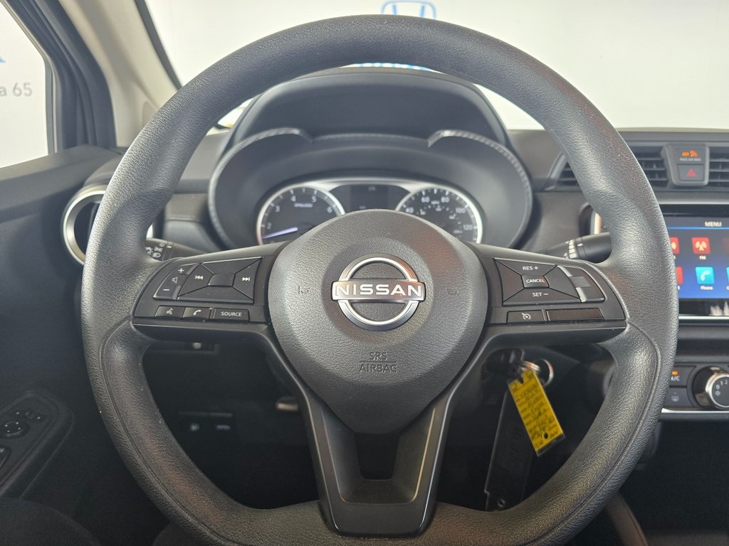 2023 Nissan Versa S photo 19