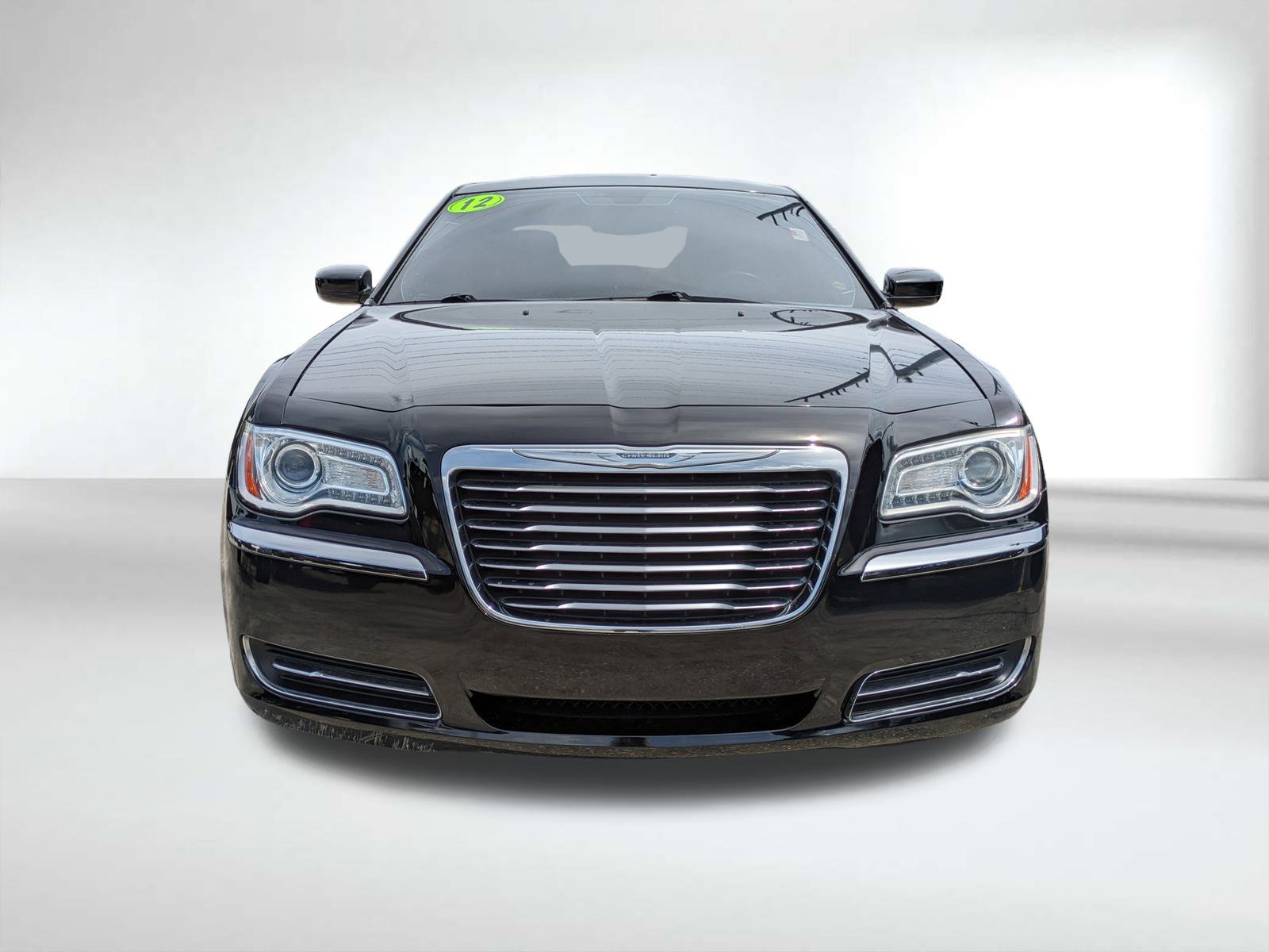2012 Chrysler 300 Base photo 7