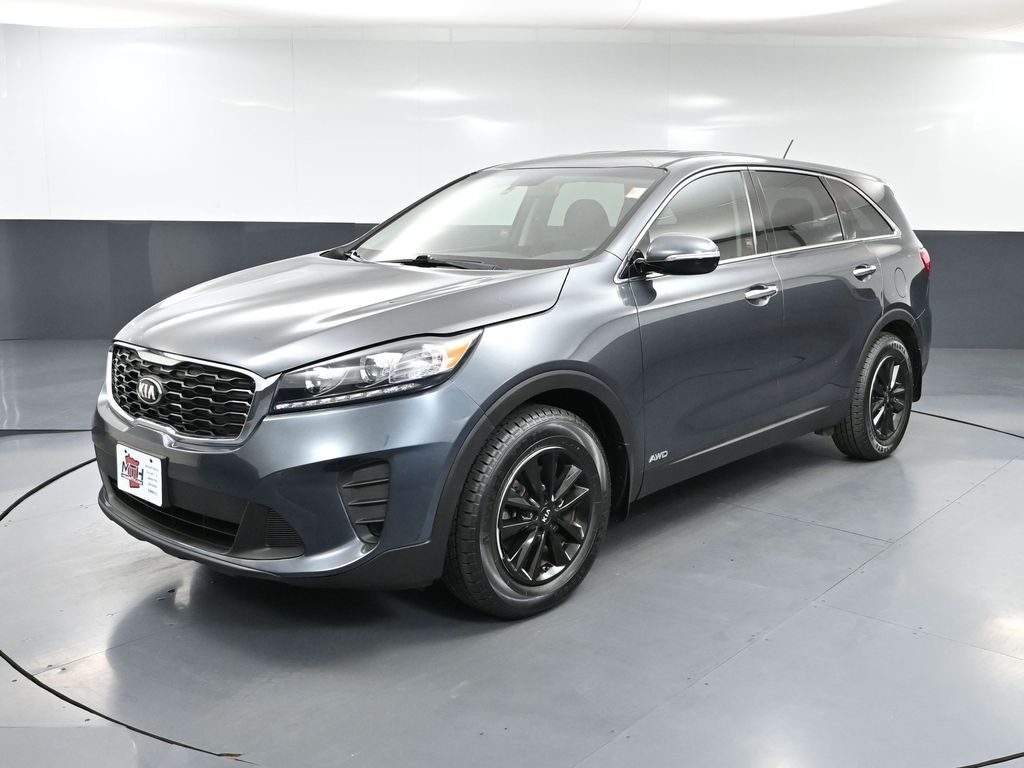 2020 Kia Sorento LX photo 8