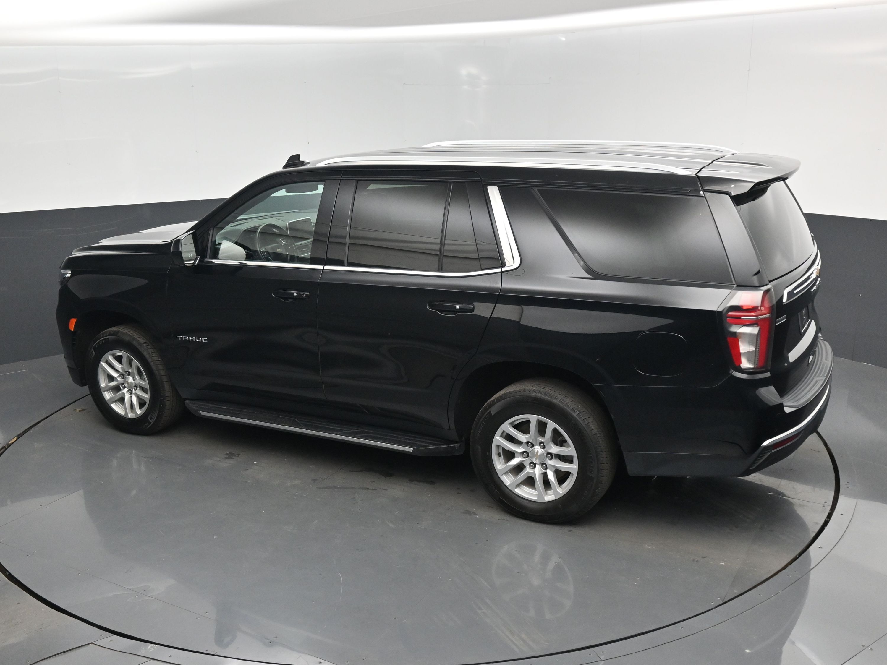 2023 Chevrolet Tahoe LT photo 15