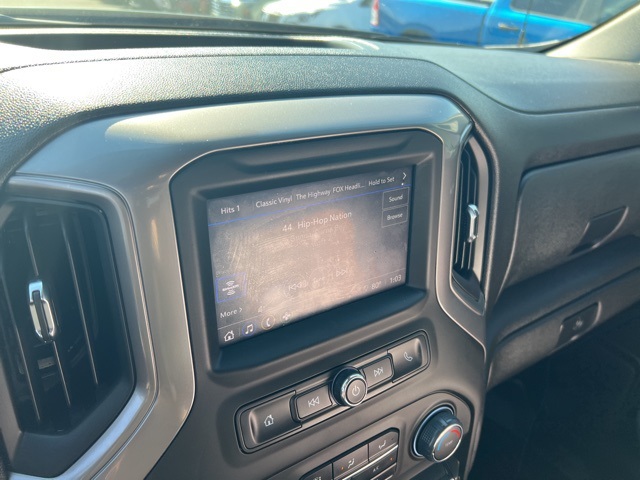 2024 Chevrolet Silverado 1500 Custom photo 8