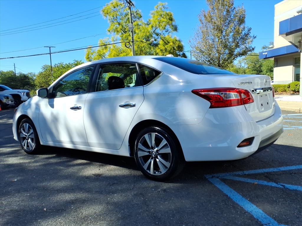 2019 Nissan Sentra SV photo 6