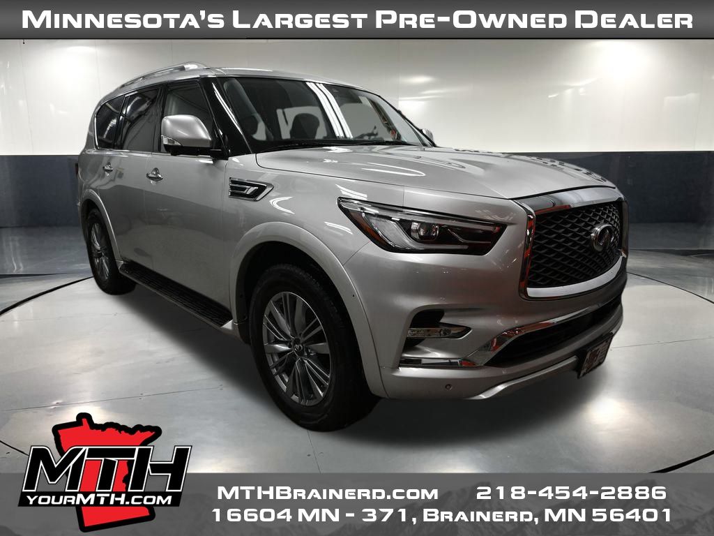 2021 INFINITI QX80 Luxe's photo
