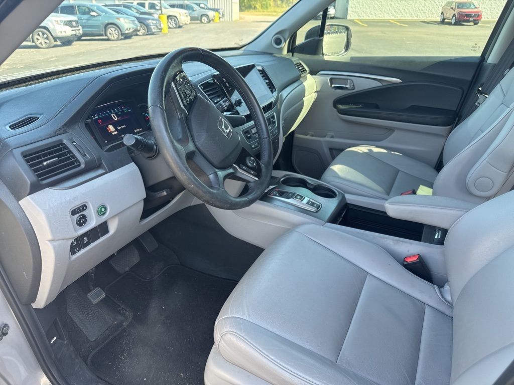 2022 Honda Pilot EX-L photo 2