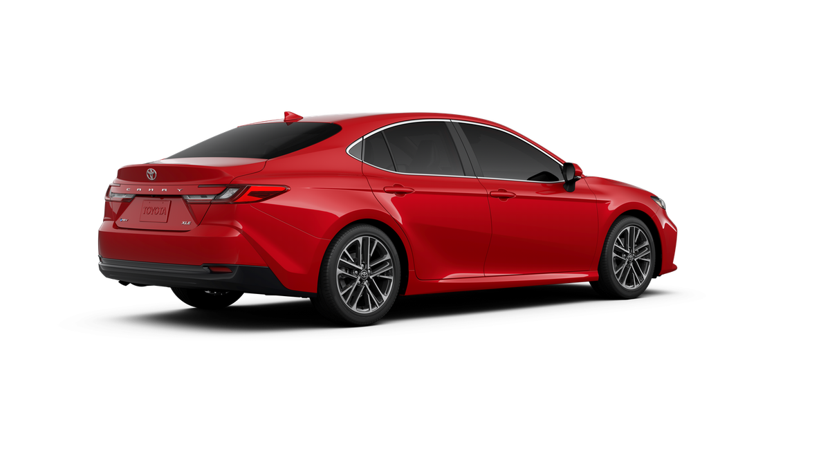 2025 Toyota Camry XLE photo 10