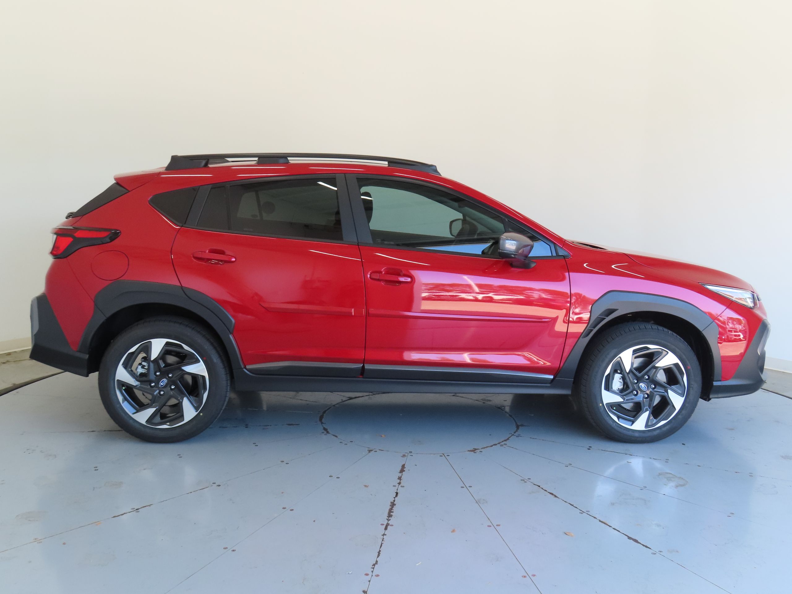 2025 Subaru Crosstrek Limited photo 2