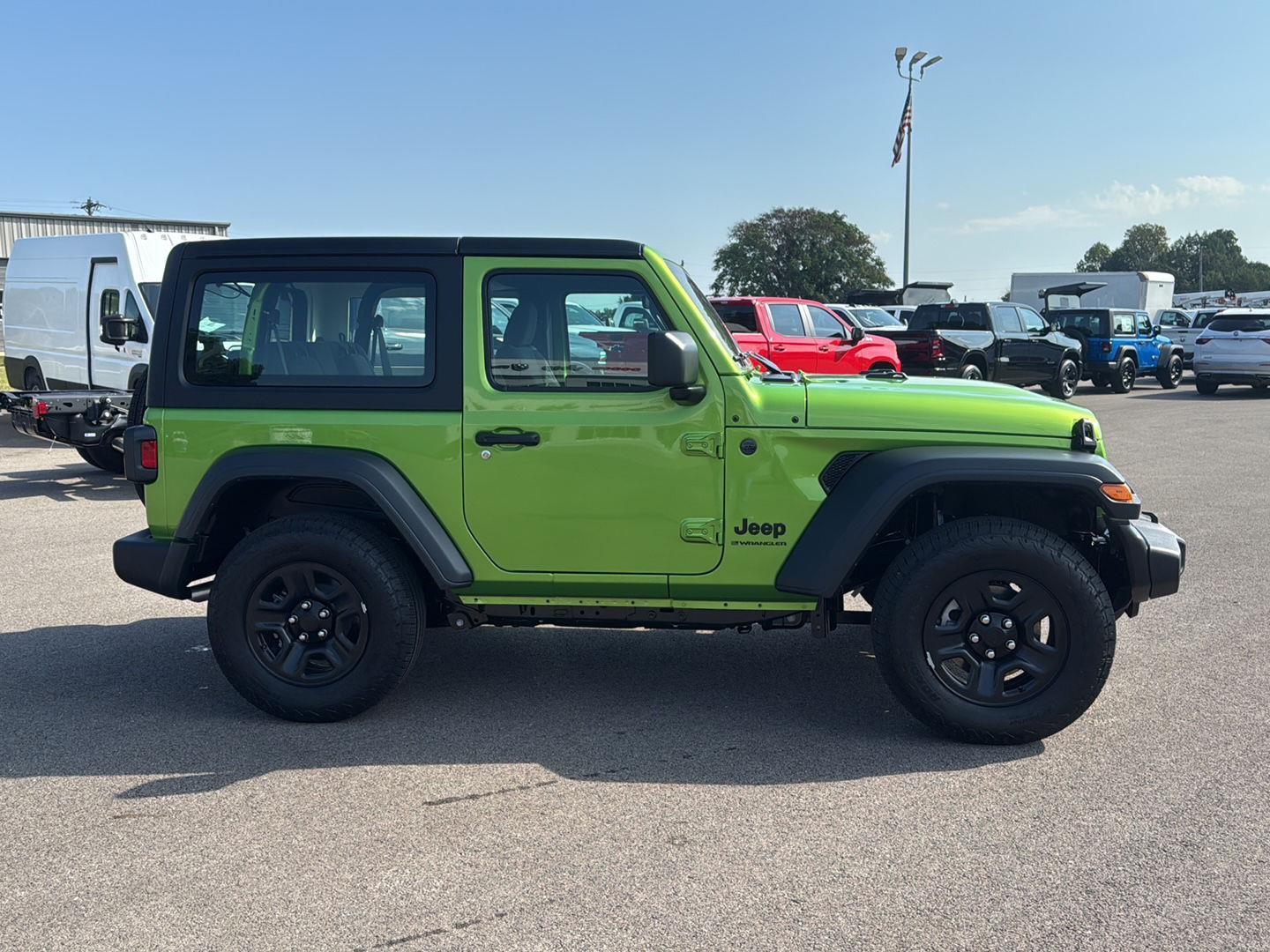 2025 Jeep Wrangler Sport photo 4