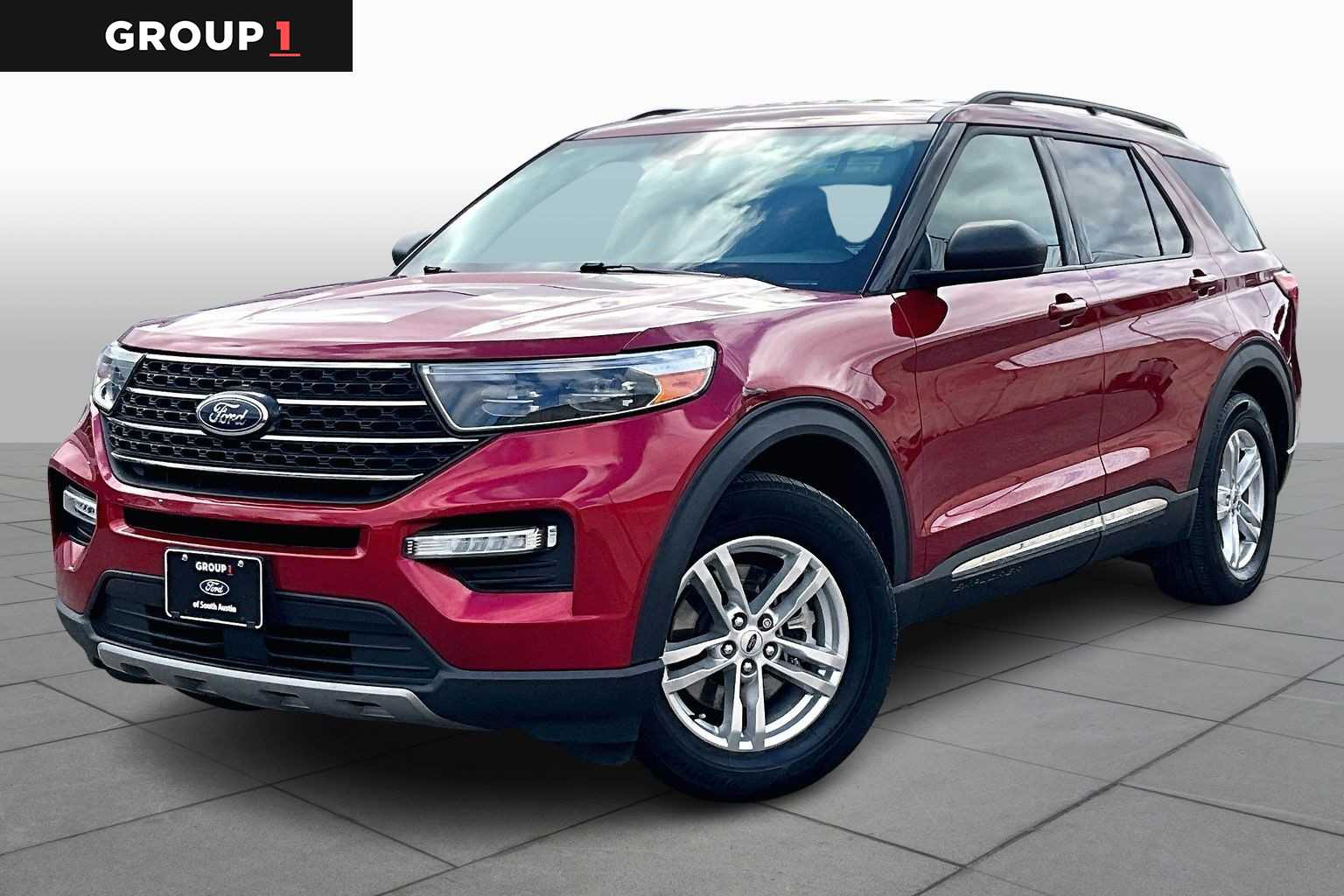 2022 Ford Explorer XLT's photo