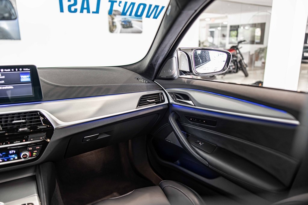 2023 BMW M5 - Image 42