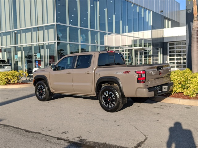 2024 Nissan Frontier PRO-4X photo 4