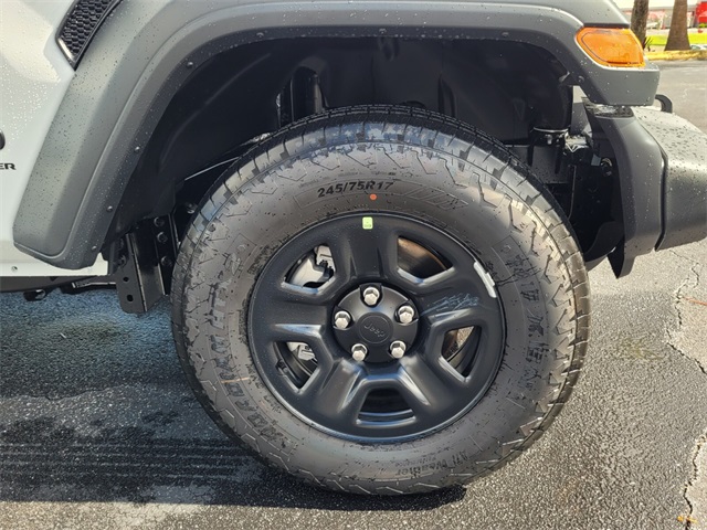 2025 Jeep Wrangler Sport photo 6
