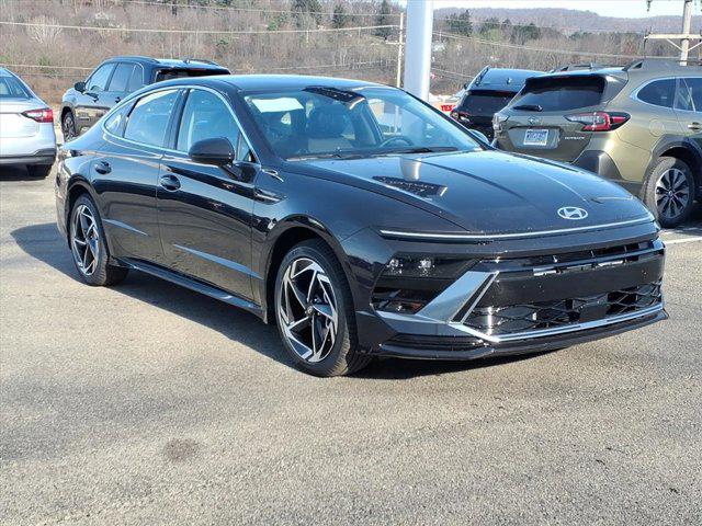 2026 Hyundai Sonata SEL's photo