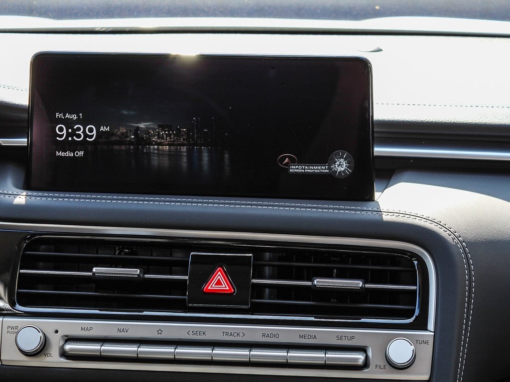 2026 Genesis G70 2.5T photo 13