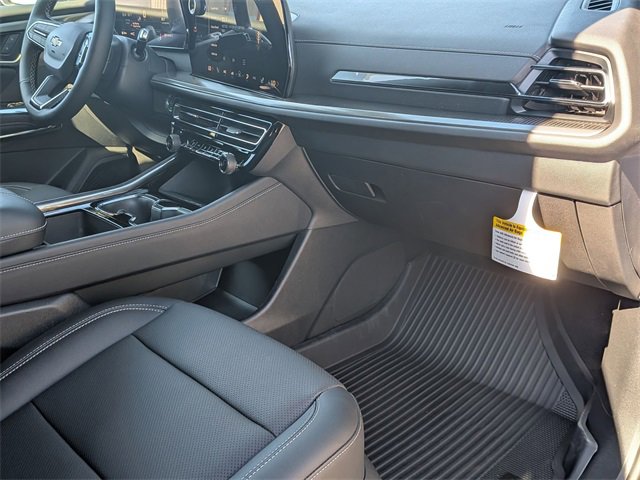 2026 Chevrolet Traverse photo 37