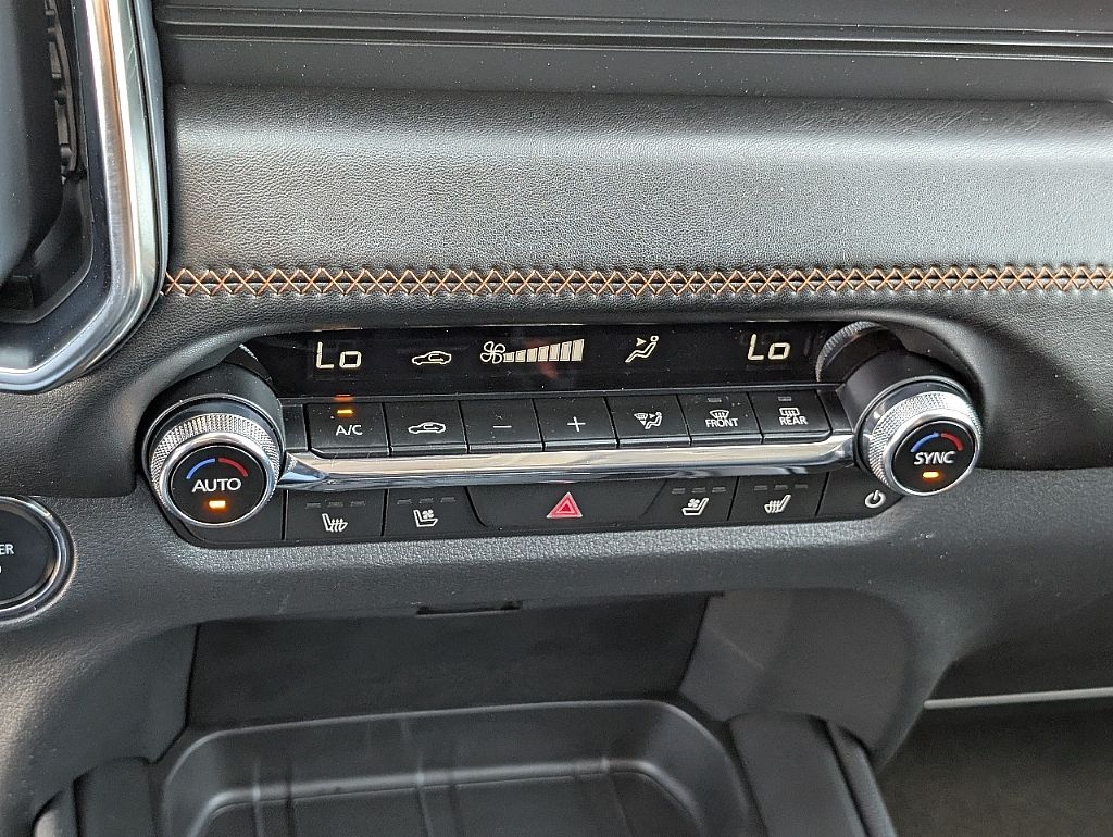 2025 Mazda CX-50 Premium Plus photo 26