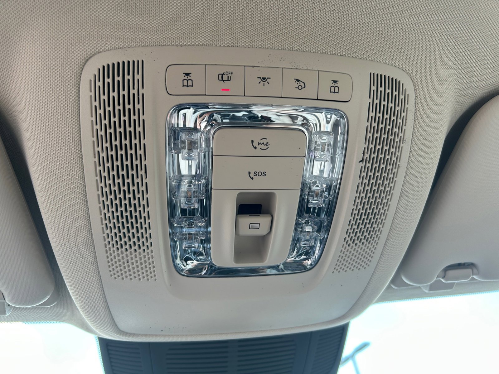 2025 Mercedes Benz GLS 450 4MATIC photo 26