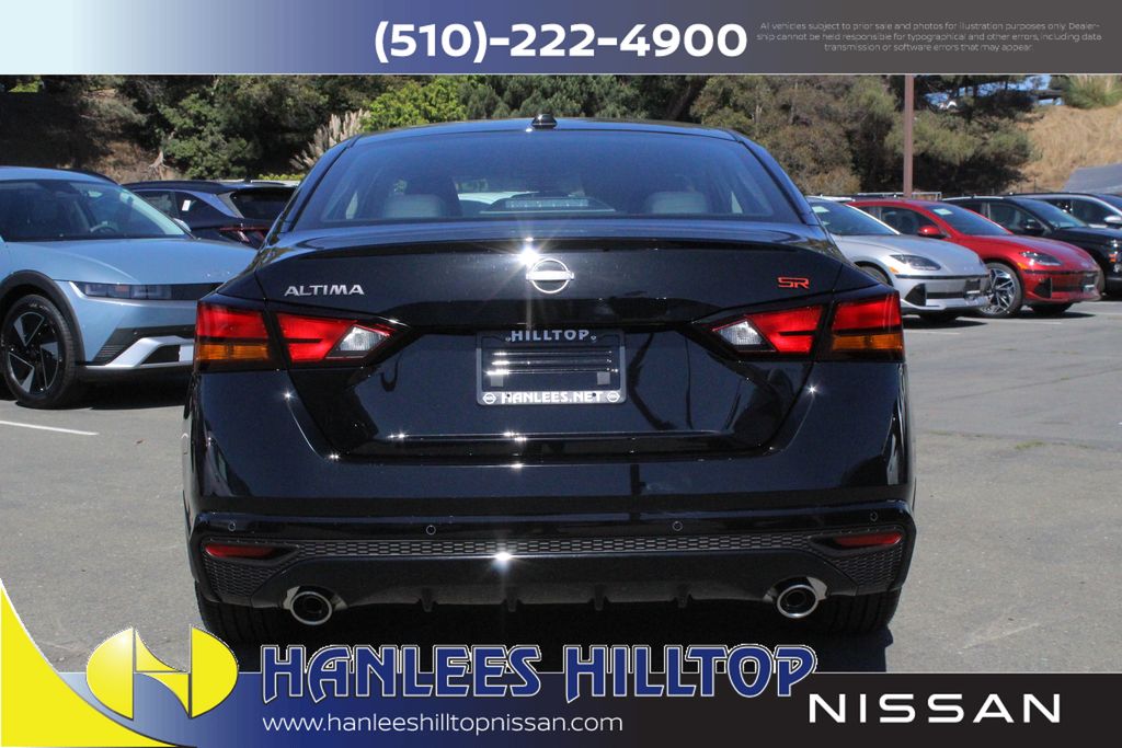 2025 Nissan Altima 2.5 SR photo 7
