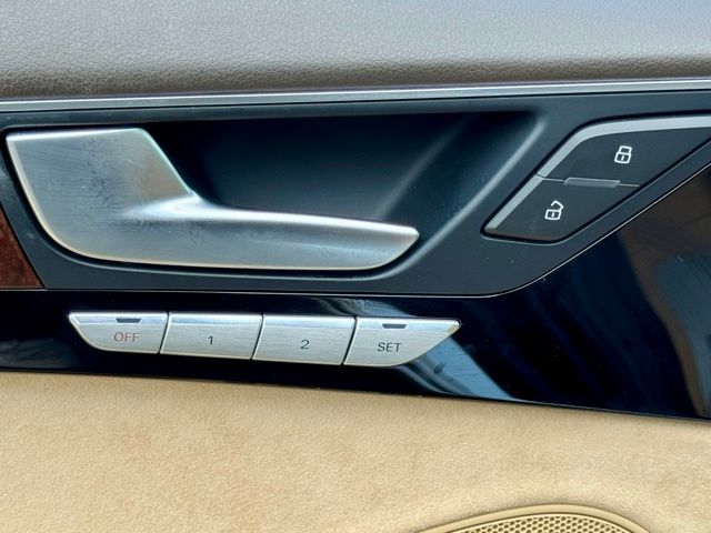 2014 Audi A8 L 4.0T photo 13