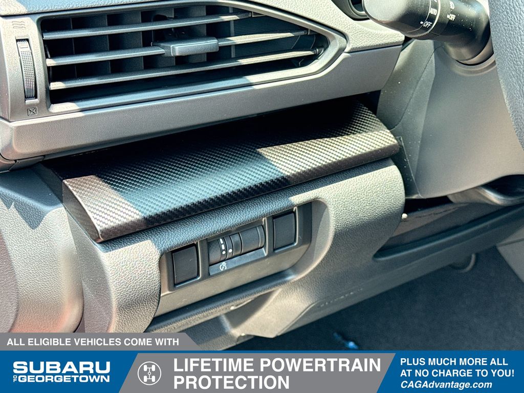 2025 Subaru Crosstrek Premium photo 9