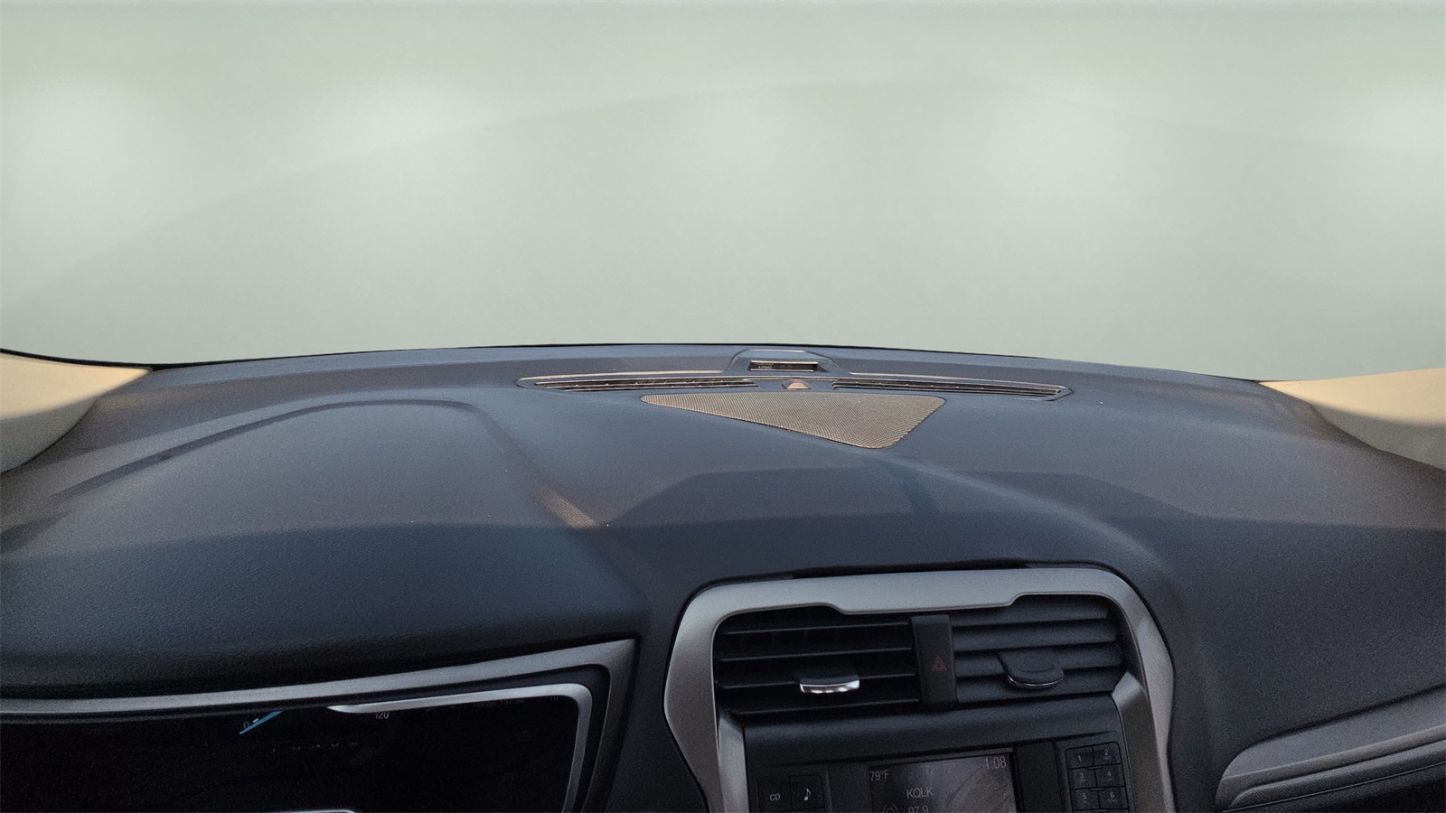 2018 Ford Fusion Hybrid S photo 9