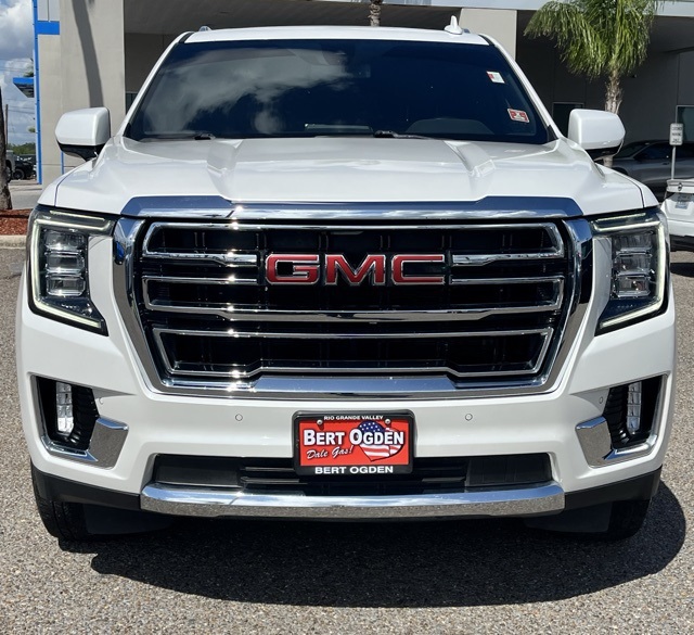 2023 Gmc Yukon XL SLT photo 2