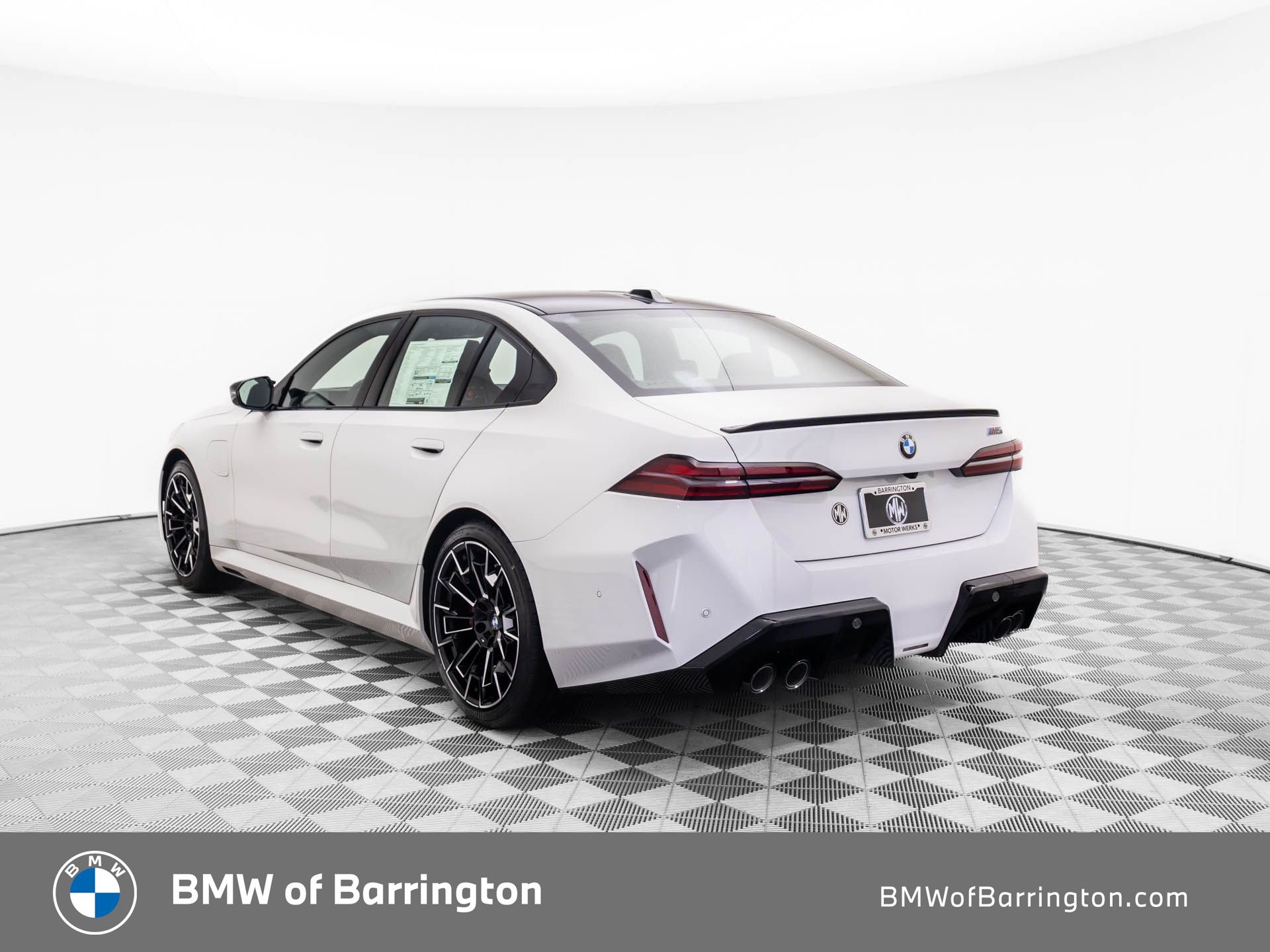 New 2026 Alpine White BMW Base image 3