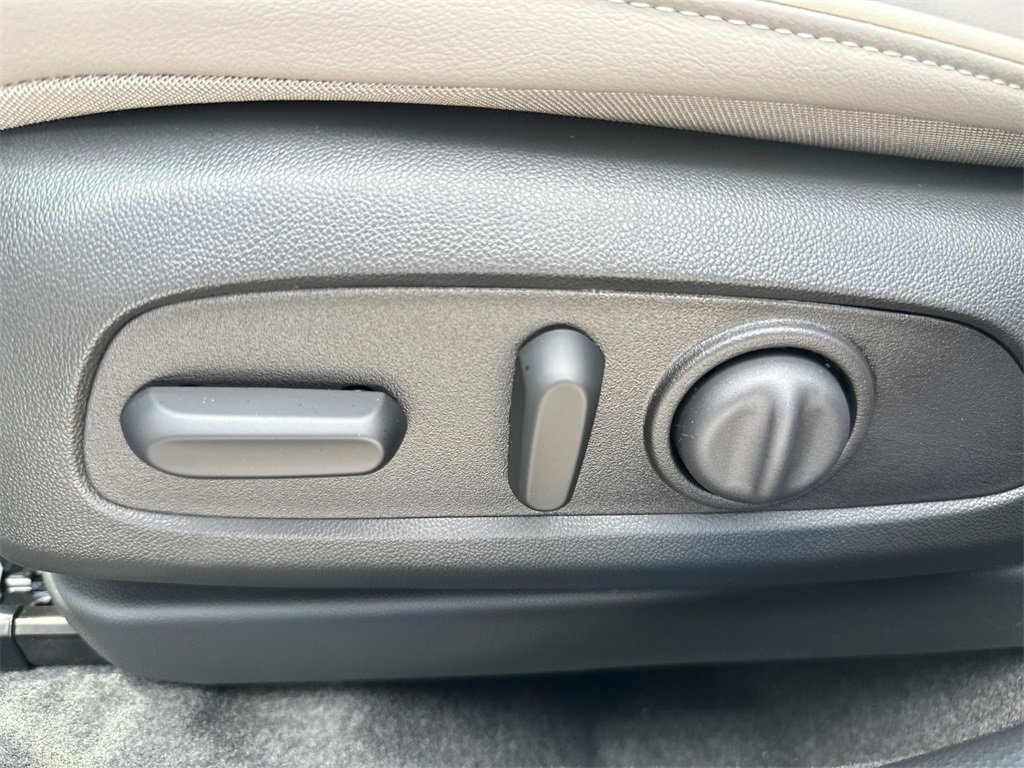 2025 Buick Envista Avenir photo 18