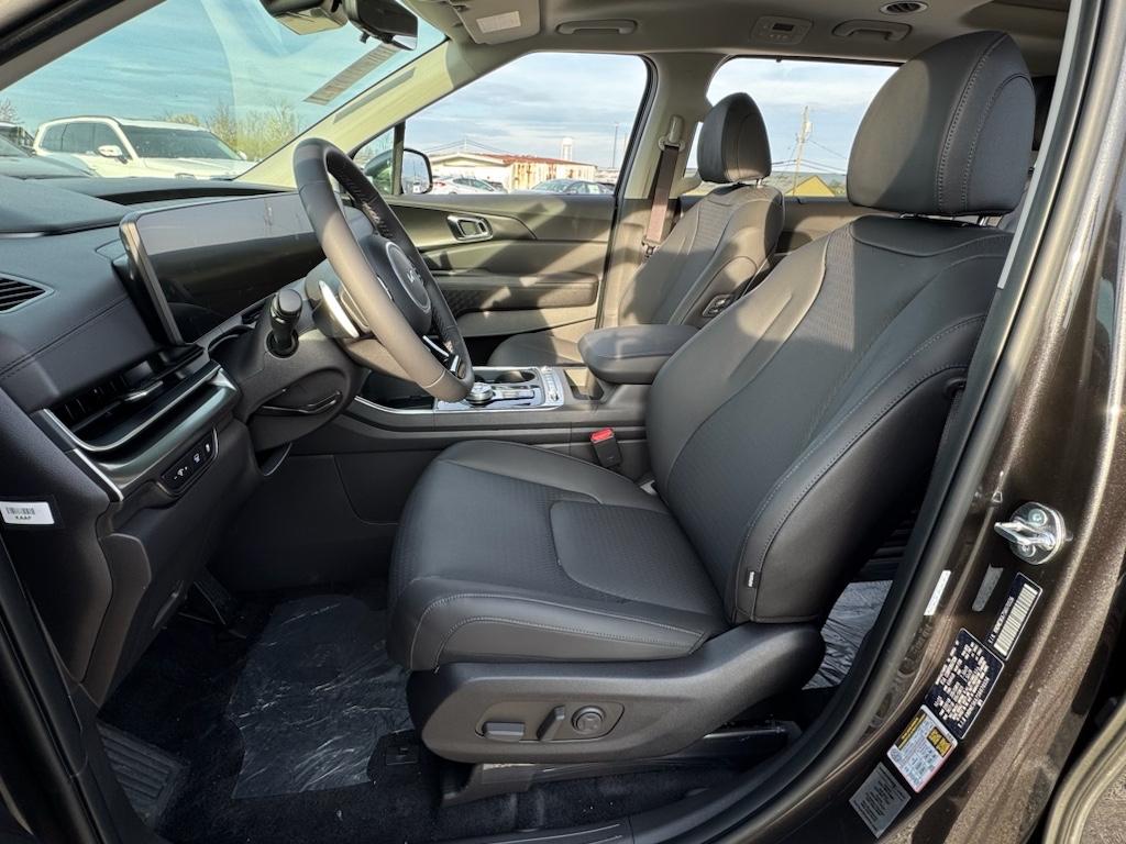 2025 Kia Carnival SX Prestige photo 8