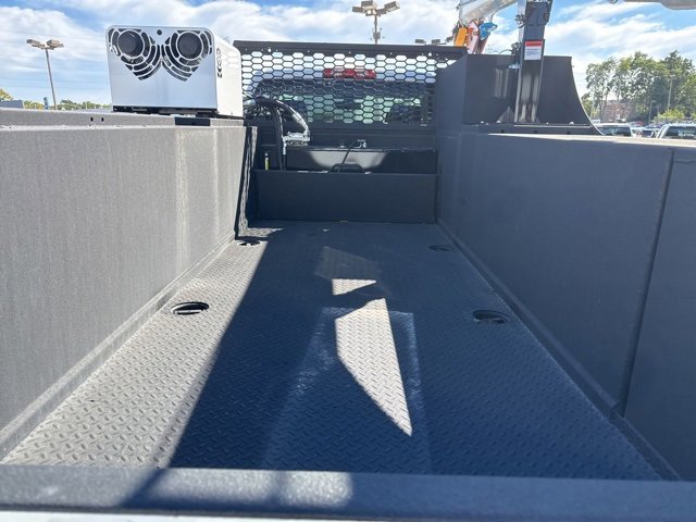 2024 Chevrolet Silverado 6500HD Work Truck photo 7