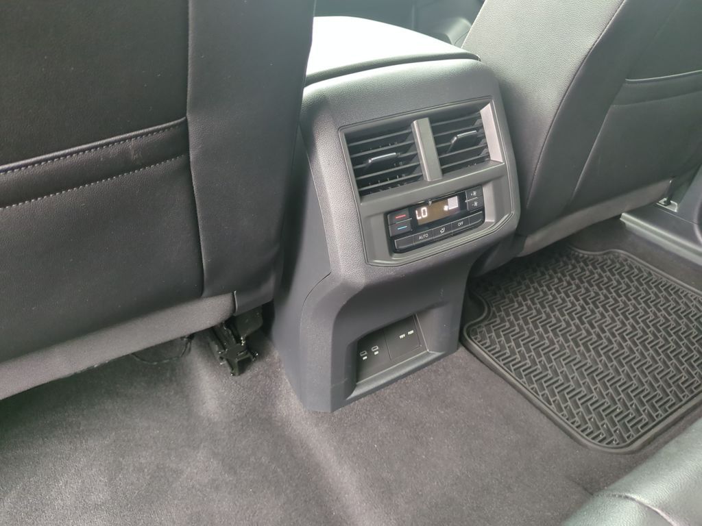 2022 Volkswagen Atlas V6 SE Technology photo 23