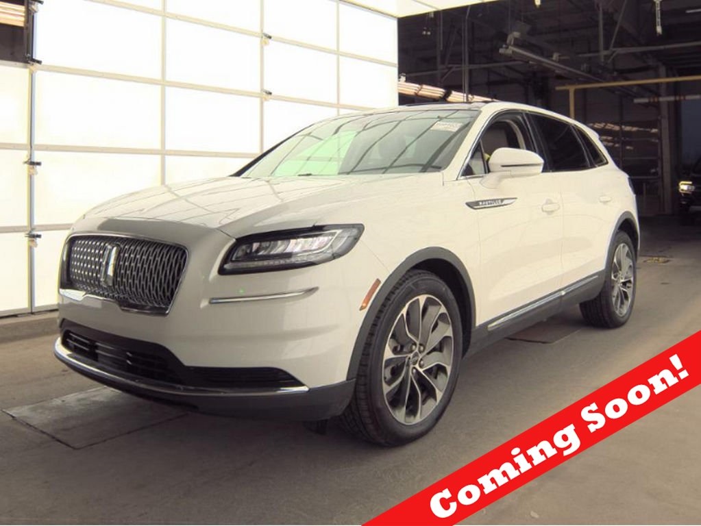 2022 Lincoln Nautilus Reserve's photo