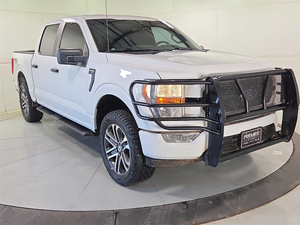 2021 Ford F-150 XL's photo