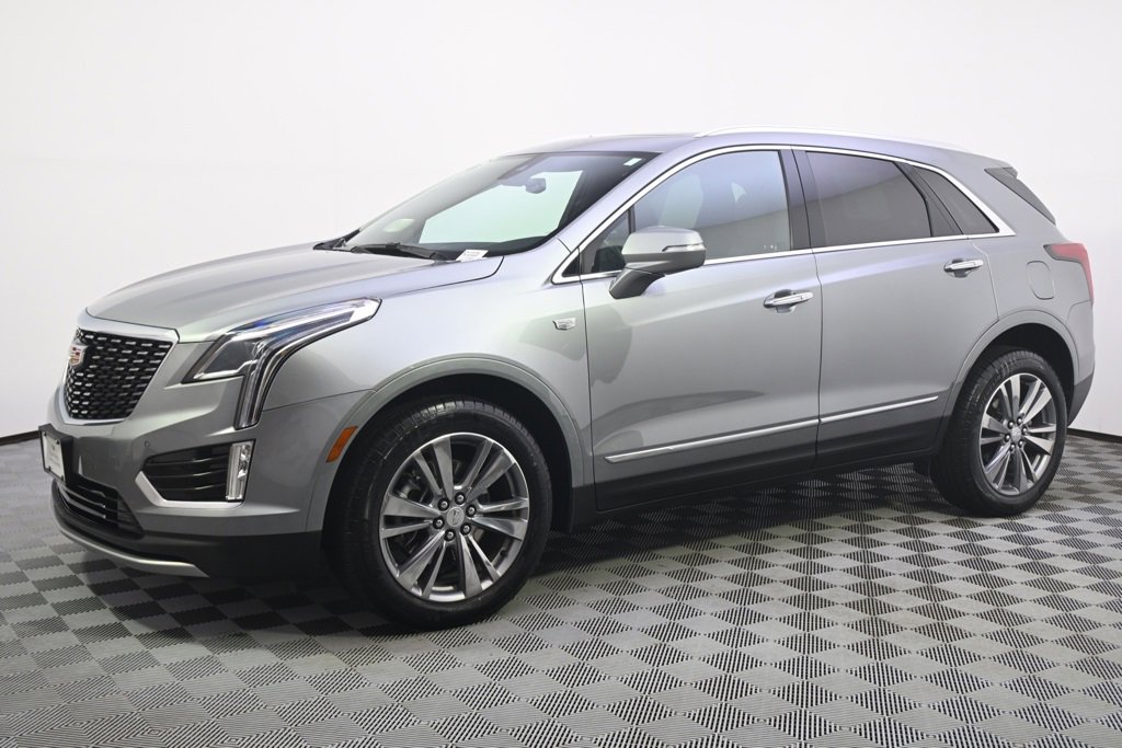 Certified 2025 Cadillac XT5 Premium Luxury with VIN 1GYKNDRS5SZ120228 for sale in Minneapolis, Minnesota