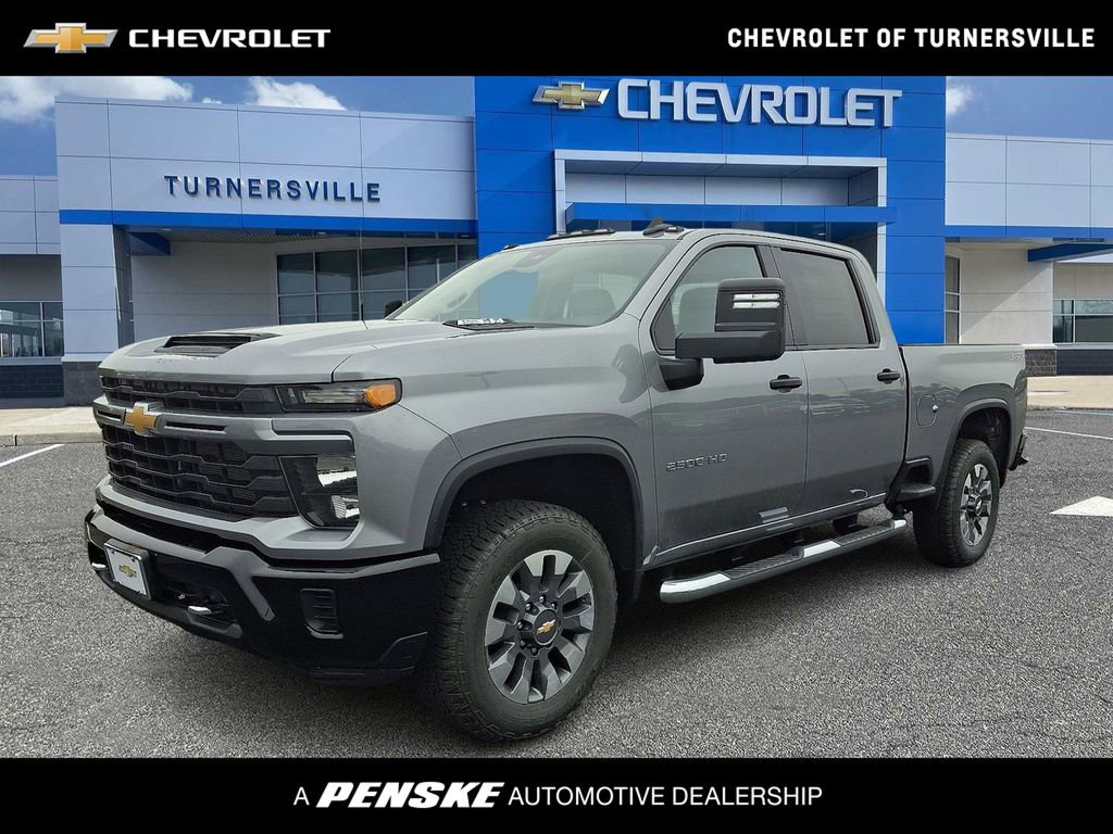 2026 Chevrolet Silverado 2500HD Custom's photo