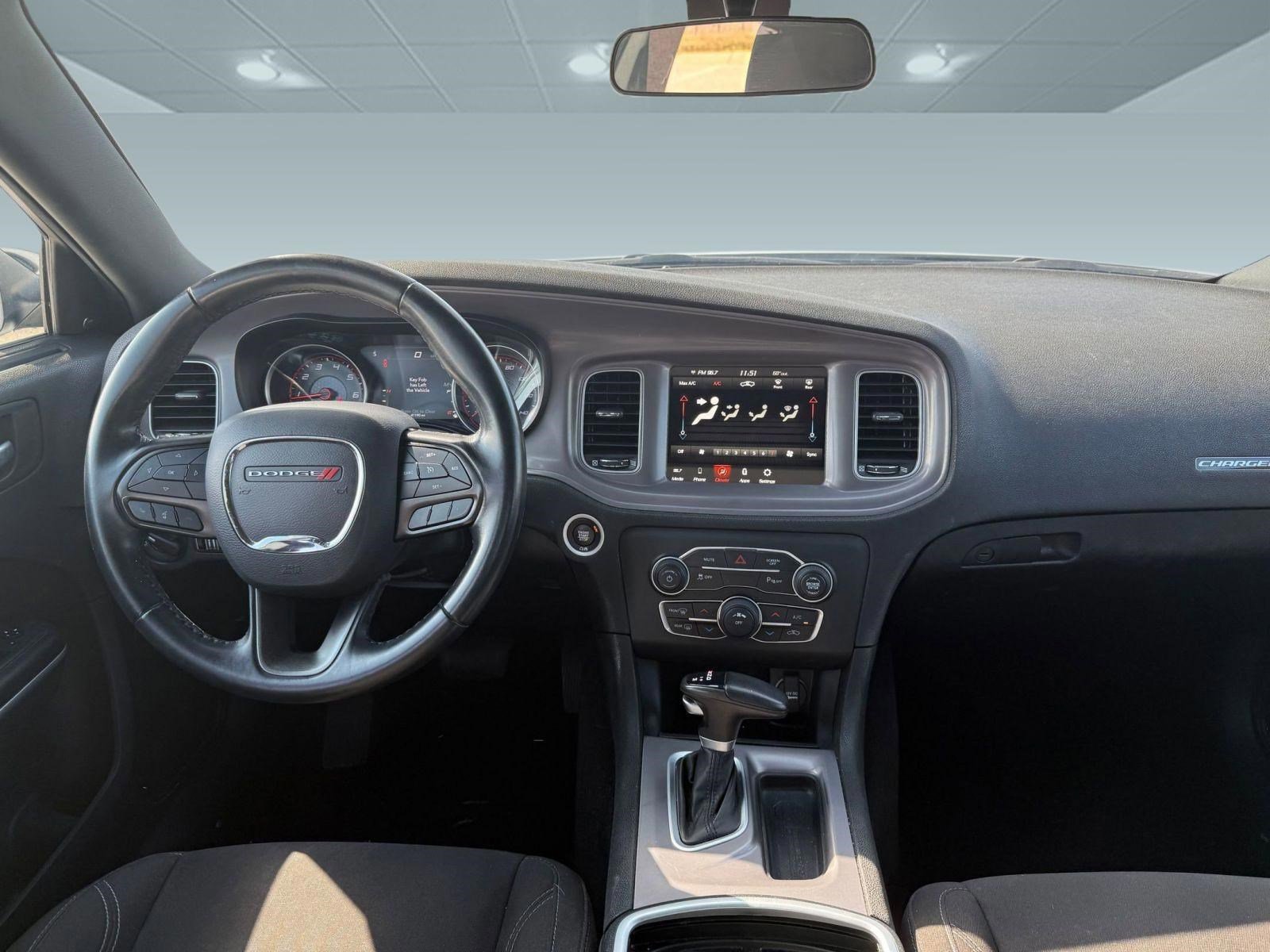2023 Dodge Charger SXT photo 12