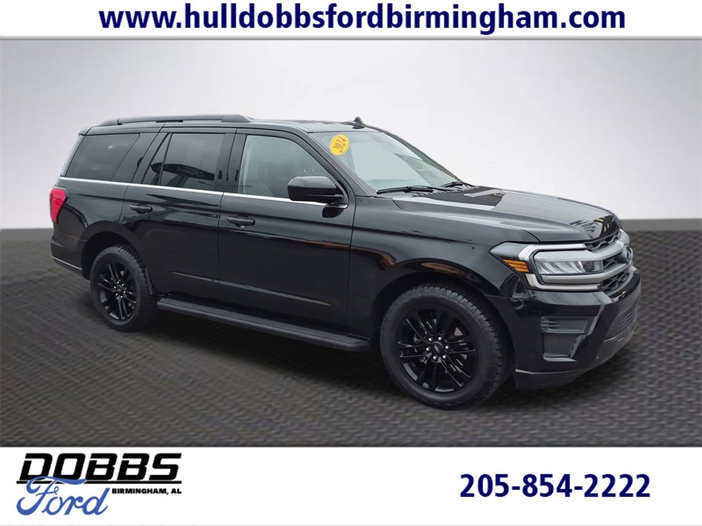 2024 Ford Expedition XLT's photo