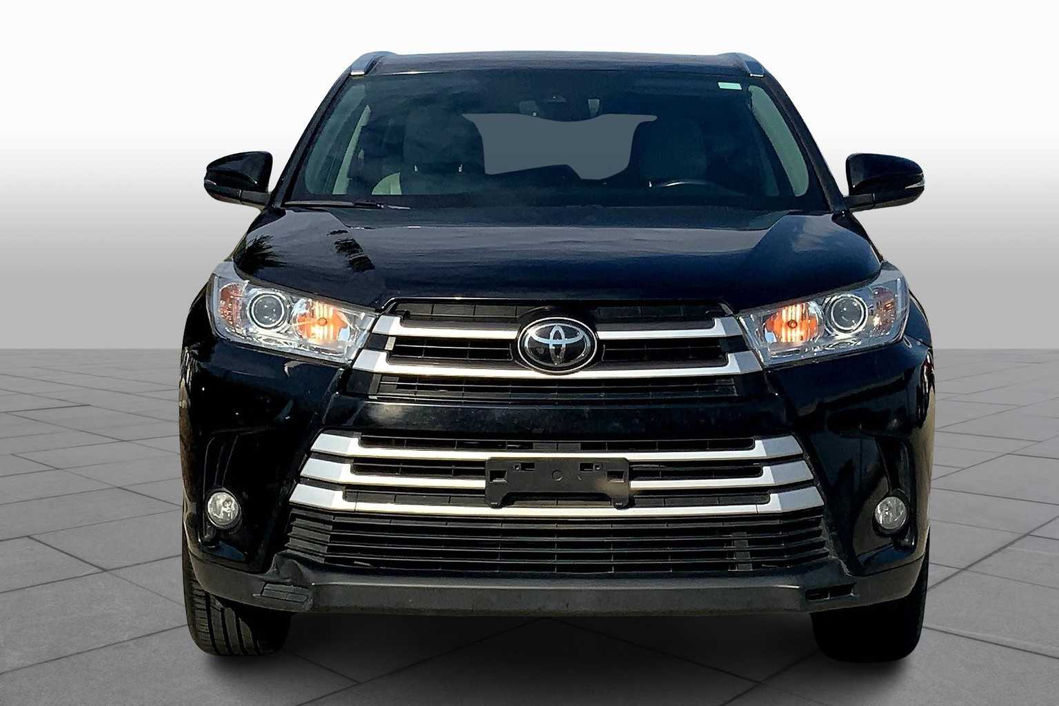 2018 Toyota Highlander XLE photo 3